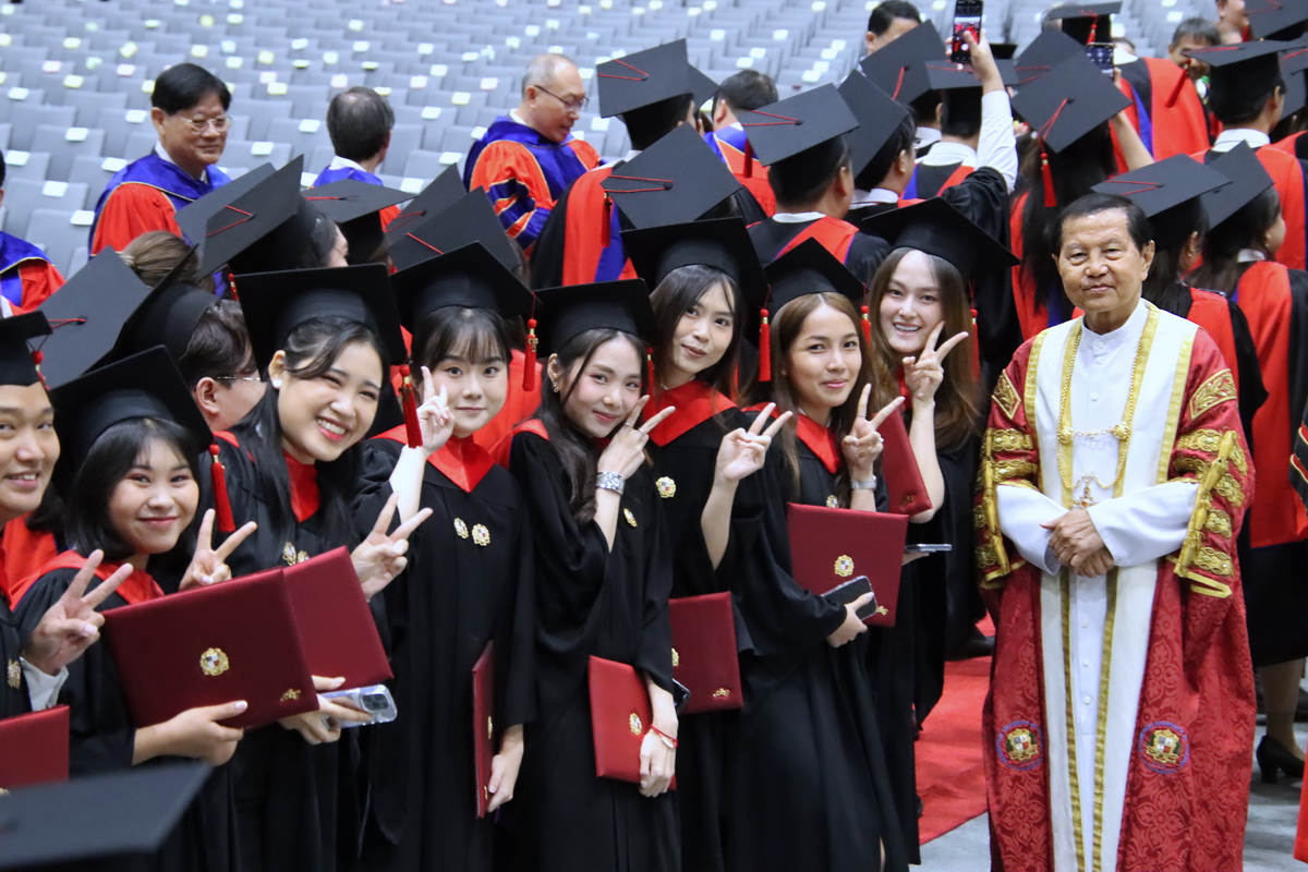 Memory-Making Moments at 51st Commencement Exercise