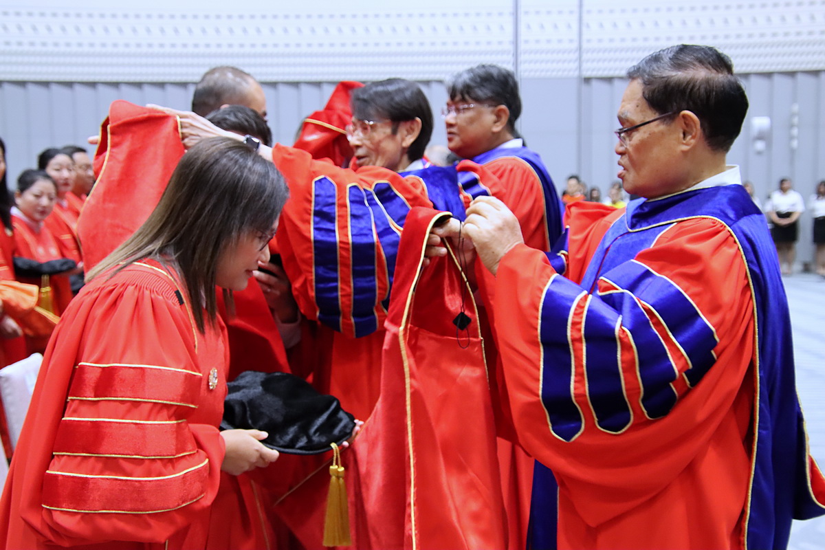 Memory-Making Moments at 51st Commencement Exercise